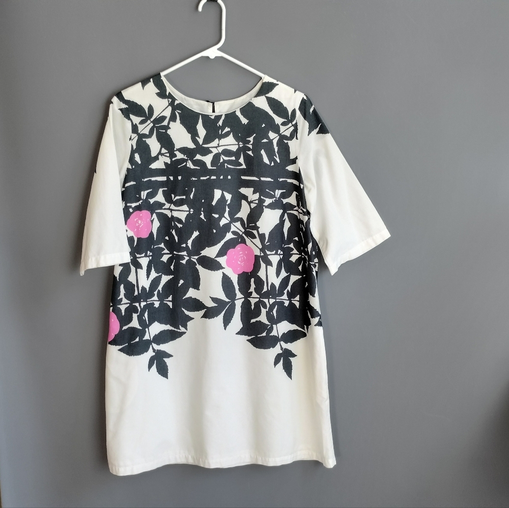 marimekko shift dress, border print supergraphic shadow flowers
